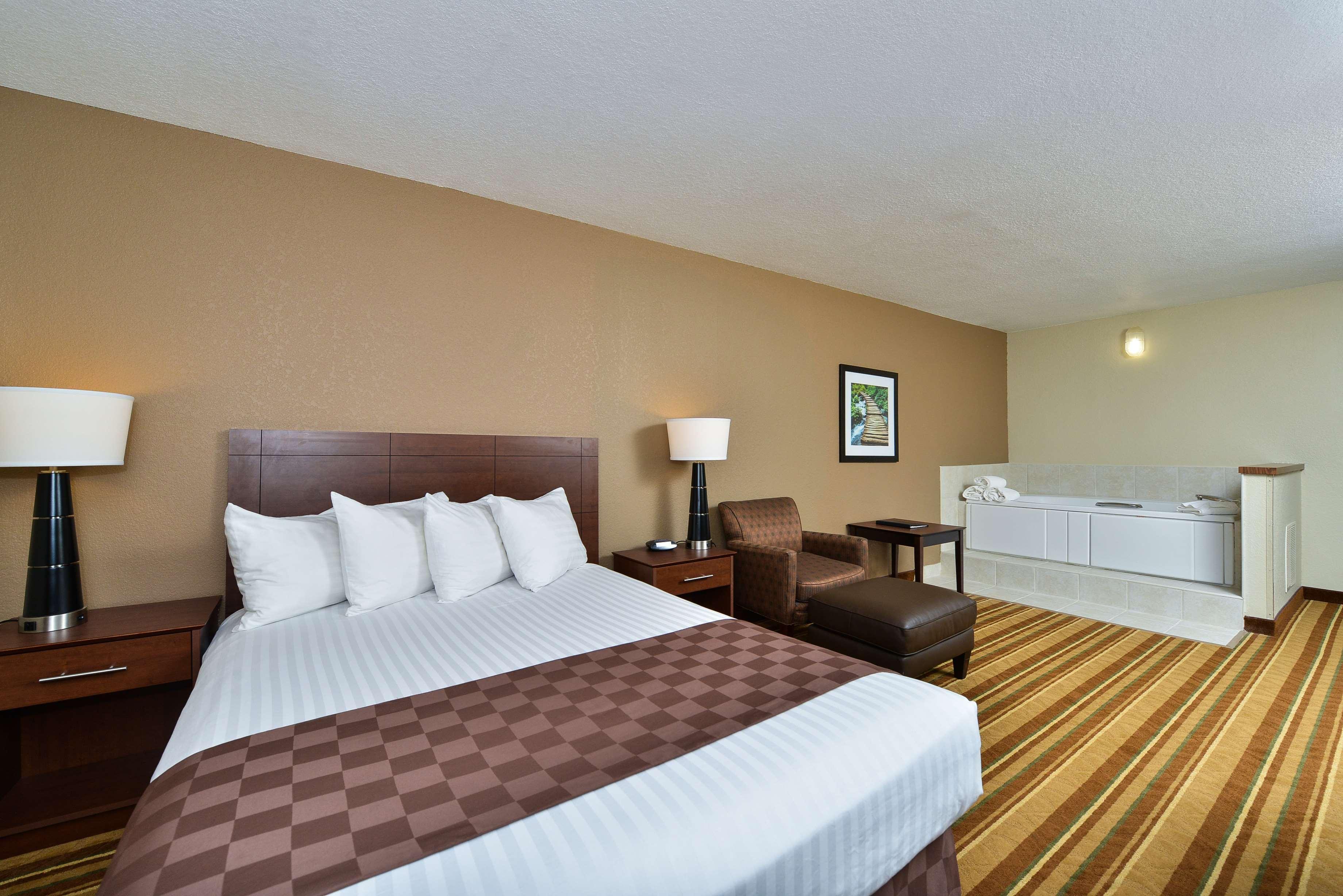 Best Western Regency Inn Marshalltown Buitenkant foto