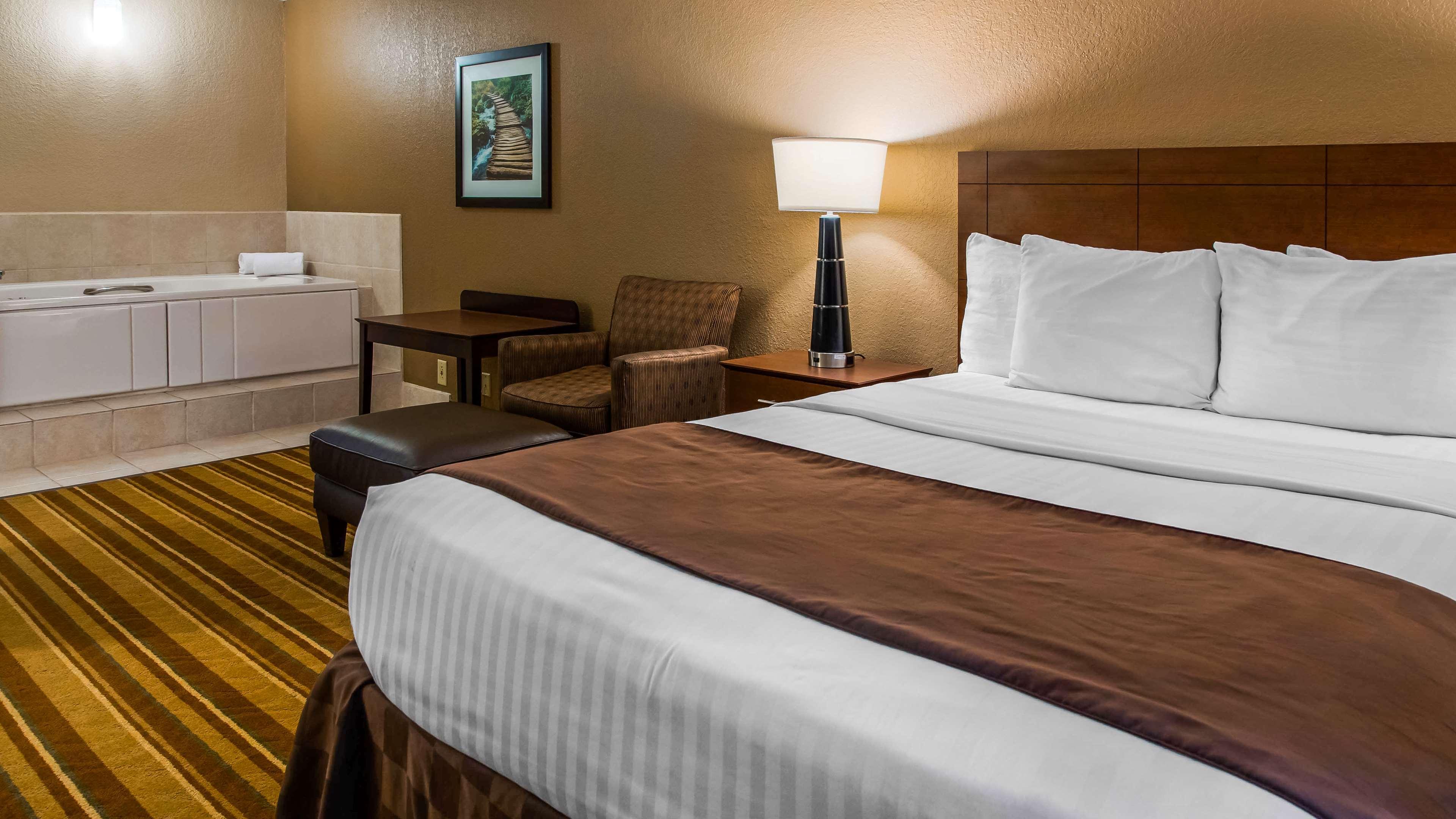 Best Western Regency Inn Marshalltown Buitenkant foto