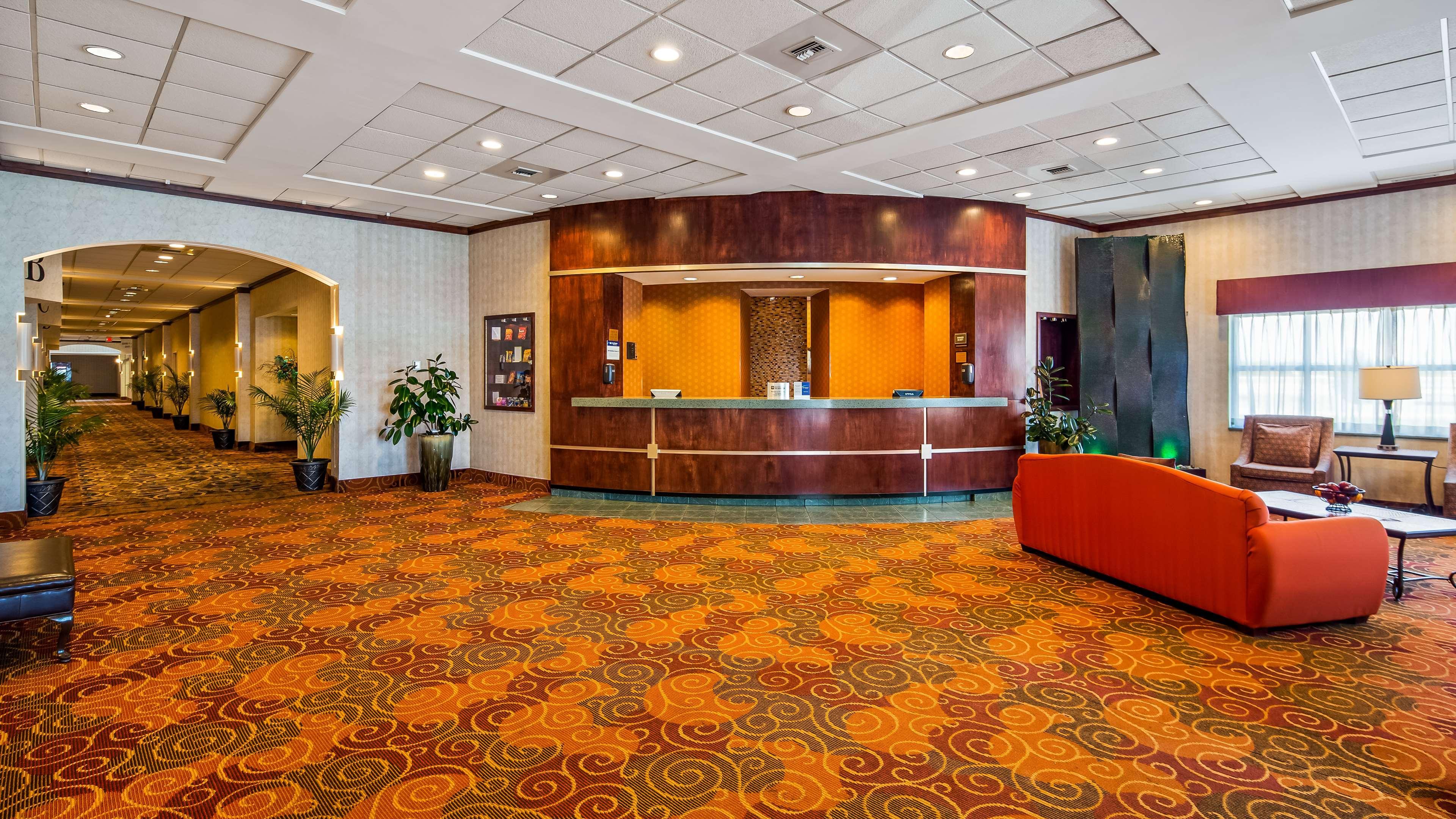Best Western Regency Inn Marshalltown Buitenkant foto