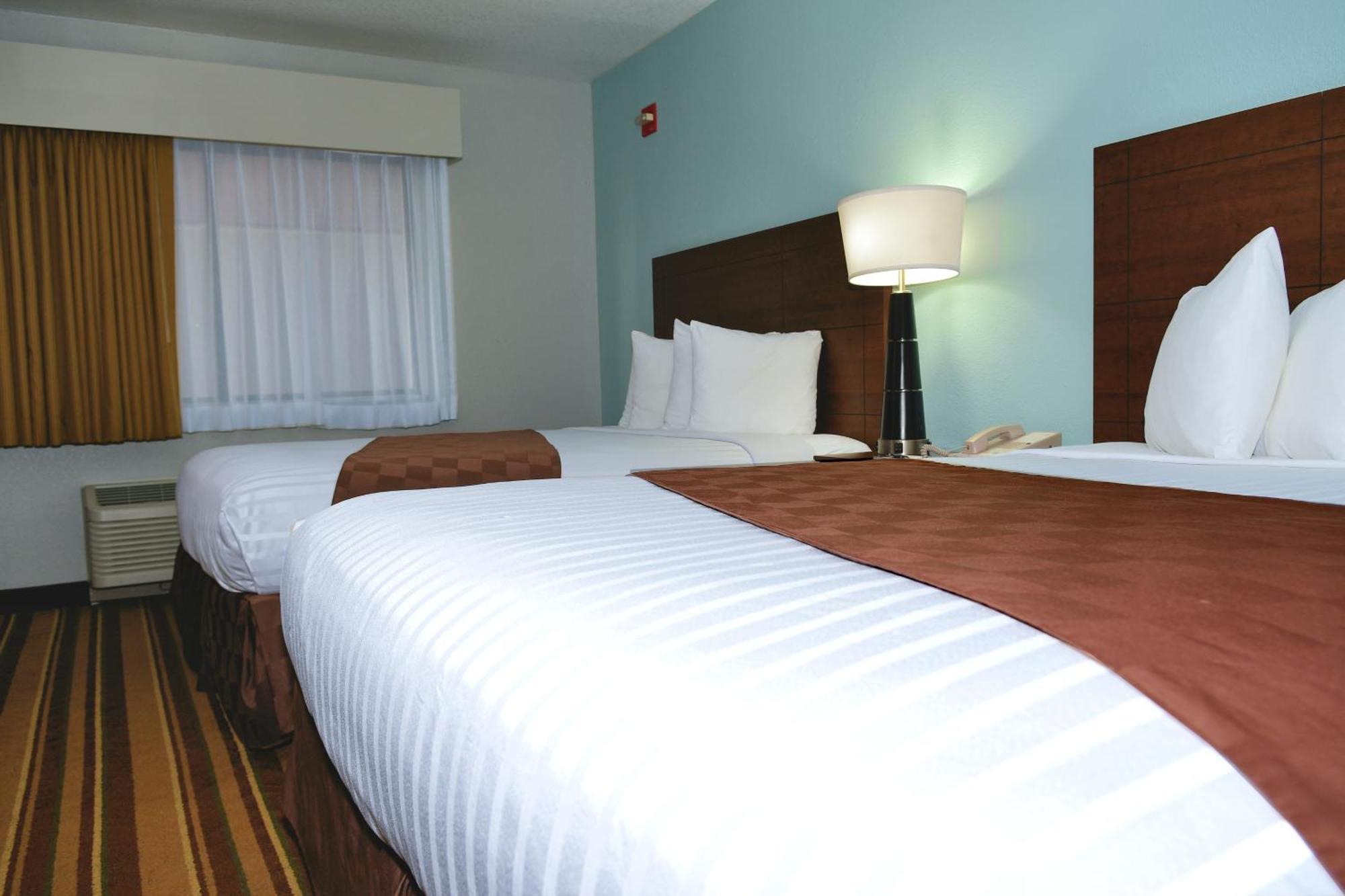 Best Western Regency Inn Marshalltown Buitenkant foto